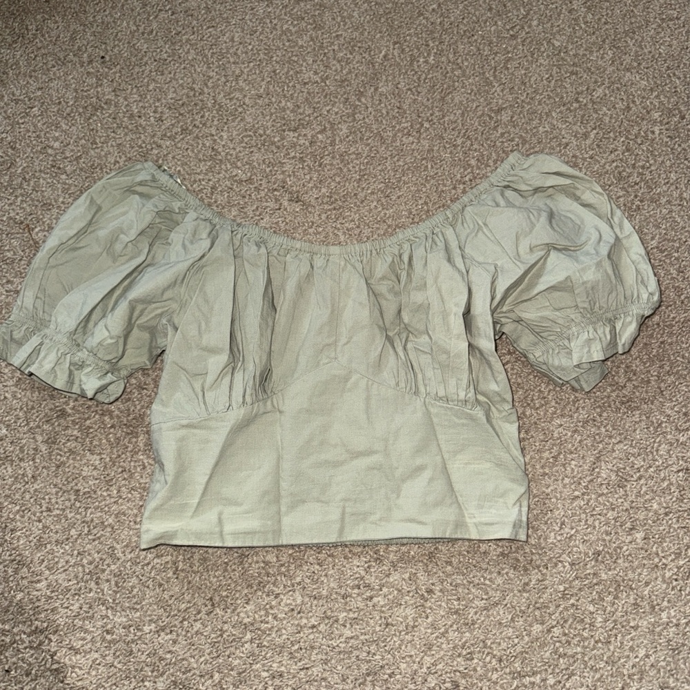 Off-Shoulder Puff Sleeve Crop Top in Sage Green